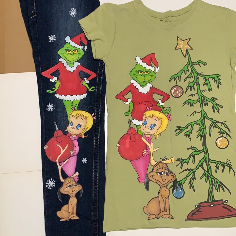 Hand painted Grinch Outfit Med shirt and Rue21 5/6 skinny jeans 29” inseam